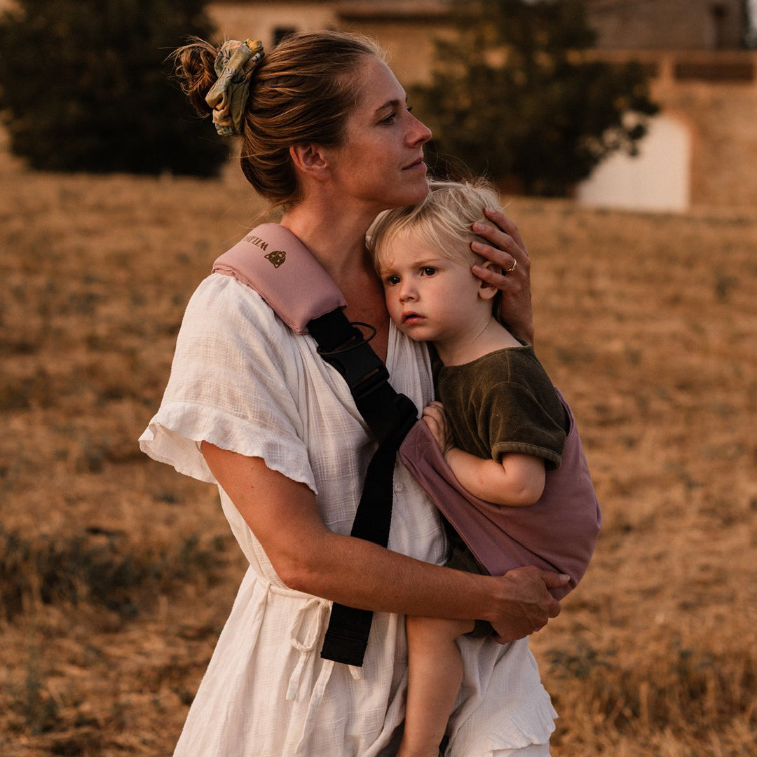 【WILDRIDE/ワイルドライド】アクティブキャリー★Vintage Rose 9ヶ月から使えるセカンド抱っこ紐｜WILDRIDE アクティブキャリー